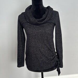 Long sleeve cowl neck sweater fits like small